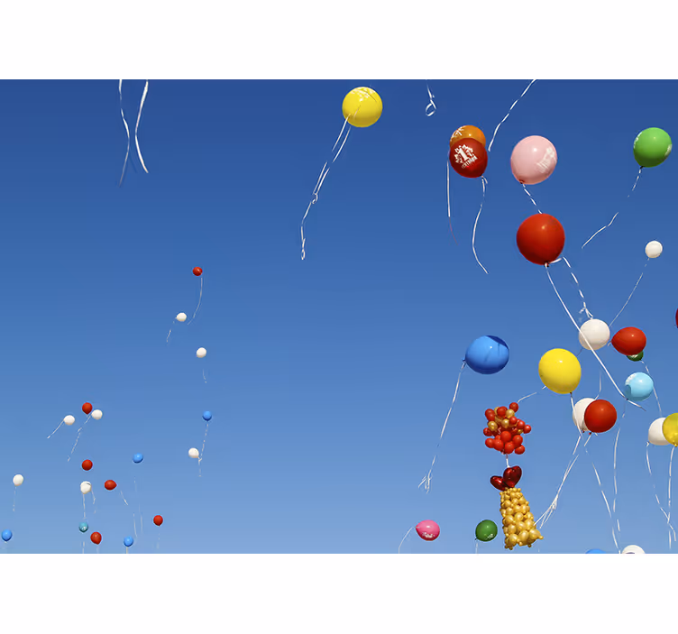 Rullegardin barn lyse ballonger på himmelen - Tenstickers