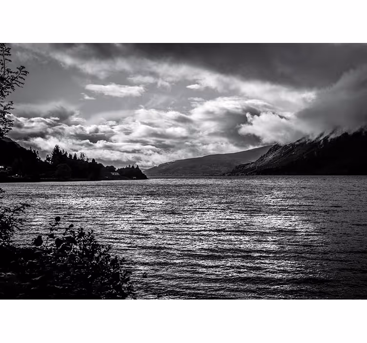 Loch ness ved soloppgang innsjø fototapet - Tenstickers