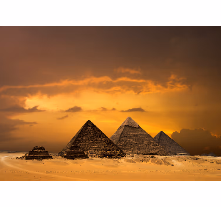 Egyptiske pyramider og himmelmaleri - Tenstickers
