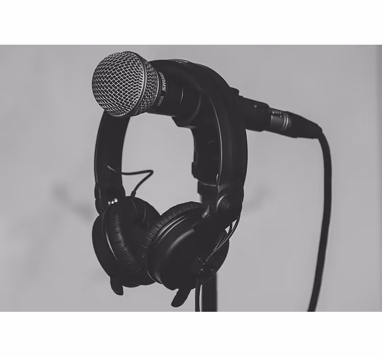Fototapet musikk mikrofon og hodetelefoner - Tenstickers