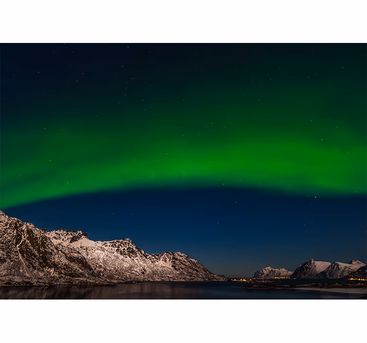 Fototapet natur nordlys over fjell - Tenstickers