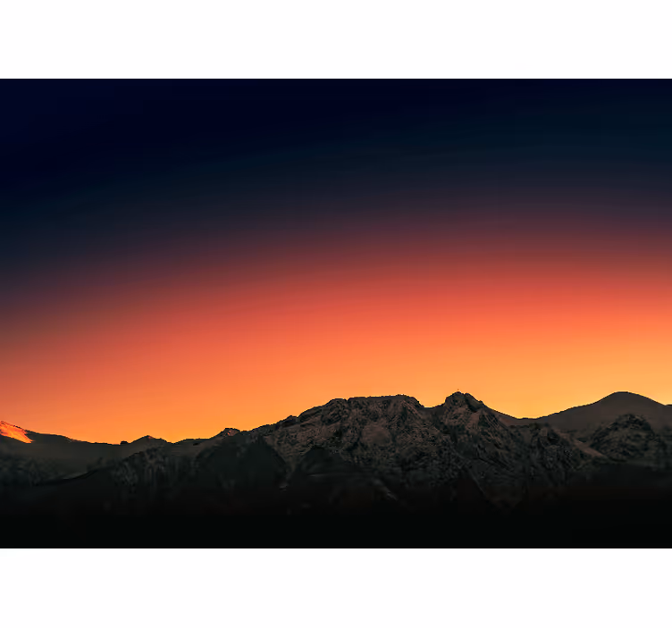 Fototapet fjell majestetisk fjellskumring - Tenstickers