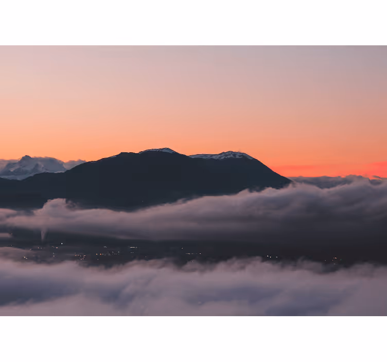 Fototapet landskap fjellsolnedgang - Tenstickers