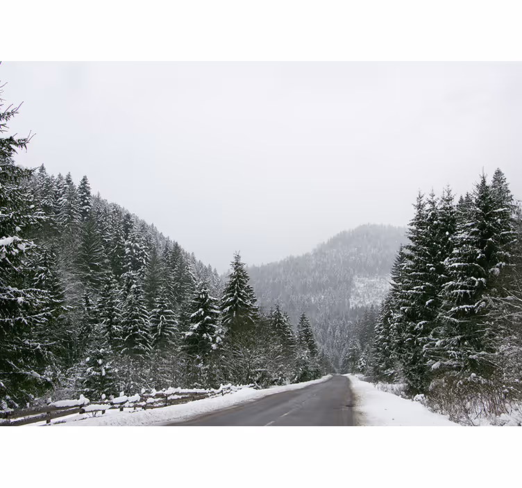 Fototapet fjell iscenesatt i iskalde fjelltopper - Tenstickers