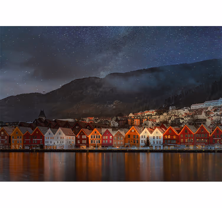 Hus på kysten av norge fototapet innsjø - Tenstickers
