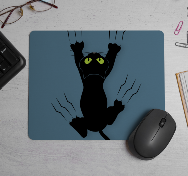 Morsom katt som tar tak i musematten originale musematte - Tenstickers