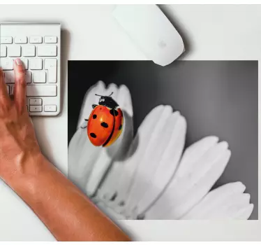 Musematte original marihøne på blomst - Tenstickers