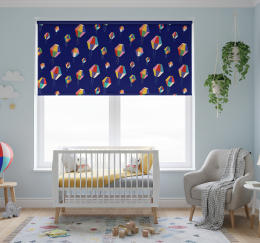 Rullegardin barn med luftballonger - Tenstickers