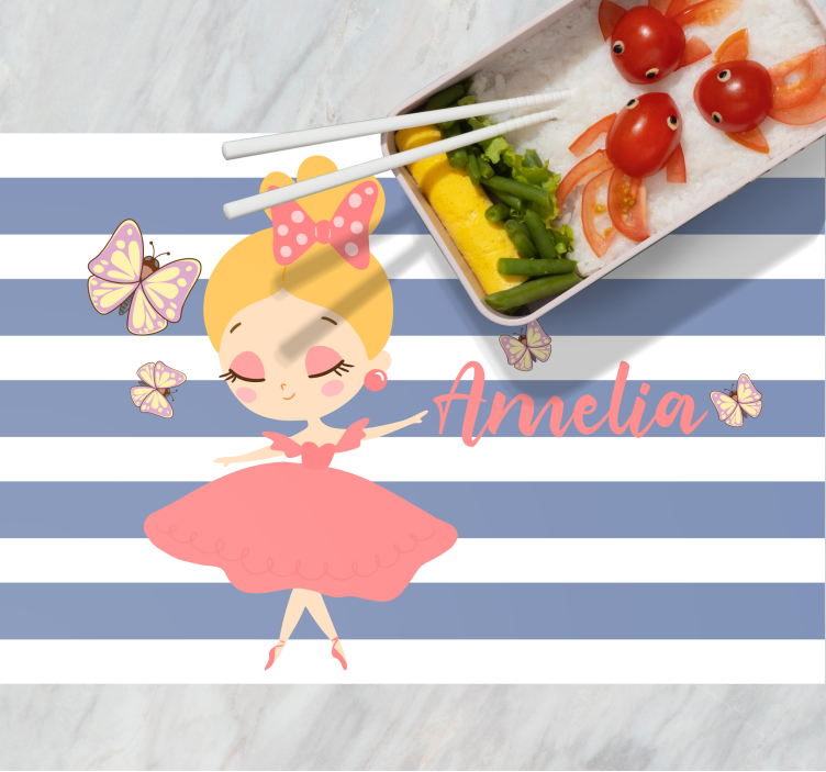 Prinsesse med rosa kjole og sommerfugler spisebrikke med navn - Tenstickers