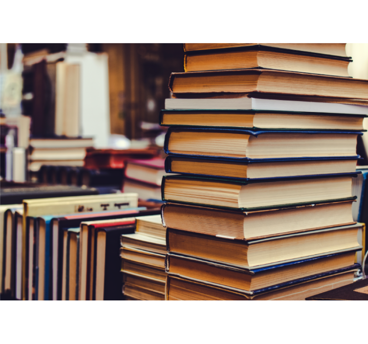 Fototapet landskap stablet litteratur samling - Tenstickers