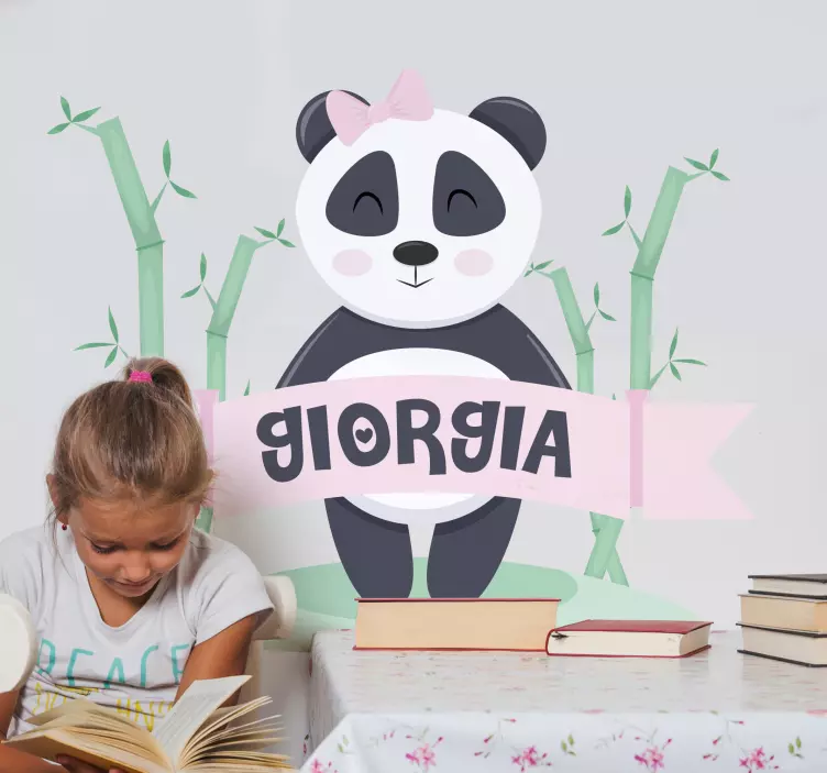 Baby panda jente med navn barneklistremerke - Tenstickers