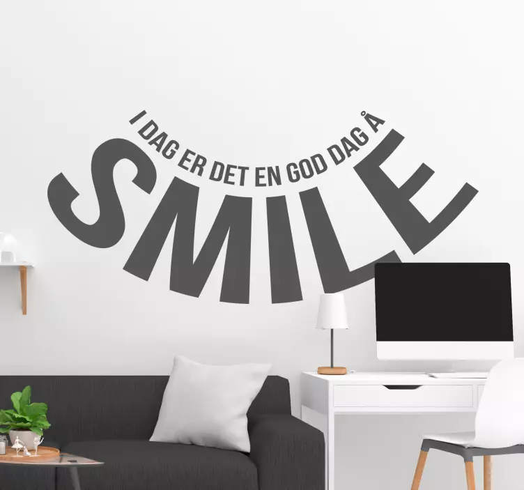 God dag til å smile tekst klistremerke - Tenstickers