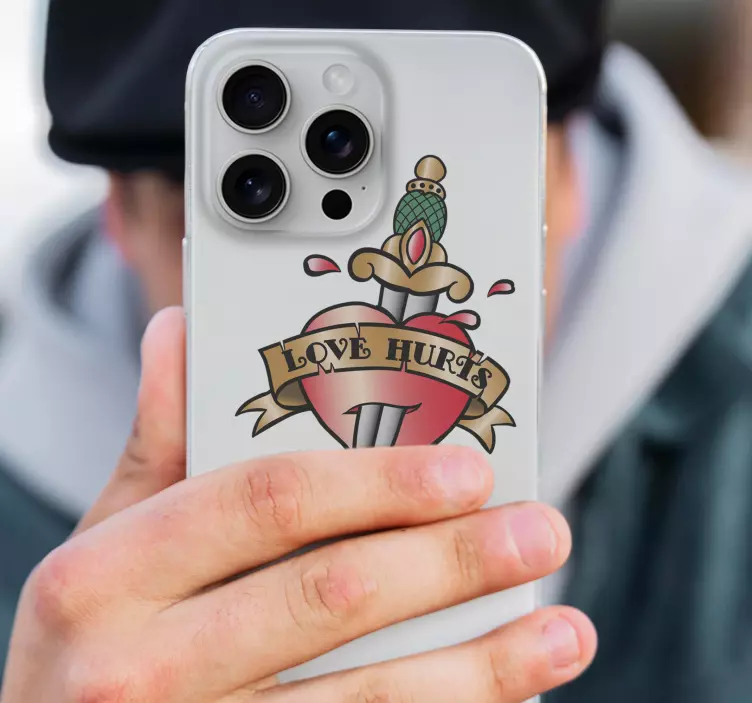 Kjærlighet gjør vondt på tatoveringsmerke - Tenstickers