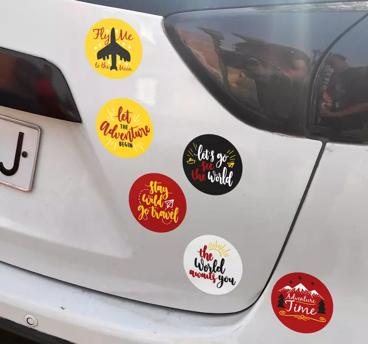 Reisende klistremerke bil - Tenstickers