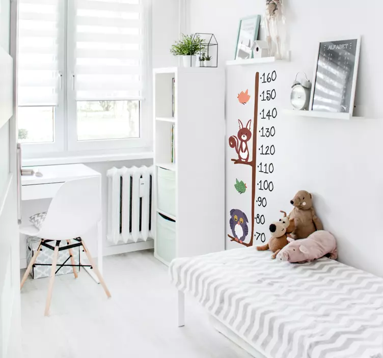 Ugle og kanin høydediagram wallsticker mål - Tenstickers