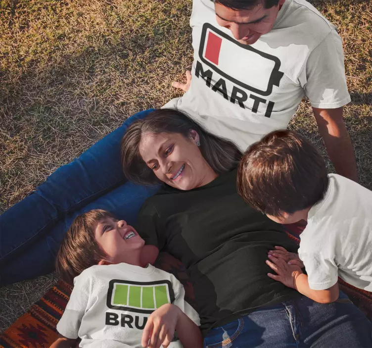 Foreldre uten batterier far og sønn skjorte - Tenstickers