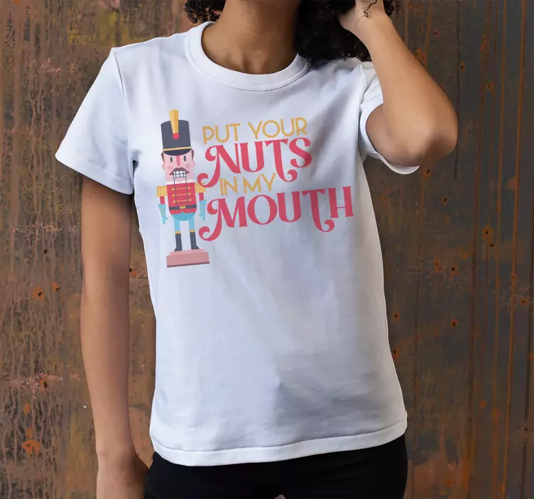 Legg nøttene dine i munnen min t-skjorte jul - Tenstickers