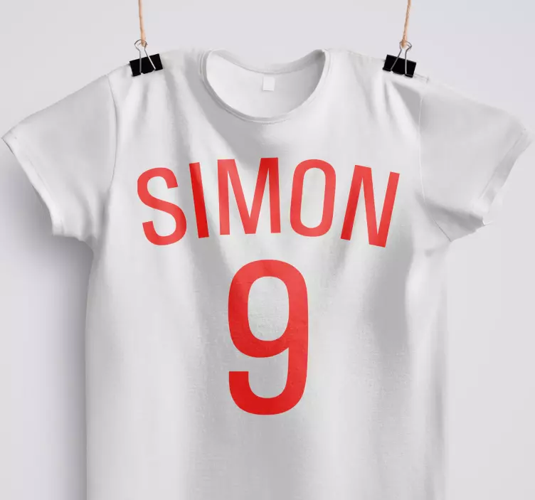 Rødt fotball tilpasset navn og nummer T-skjorter med navn - Tenstickers