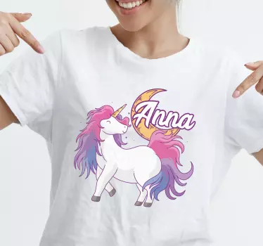 Baby t-skjorte med personlig unicorn navn - Tenstickers