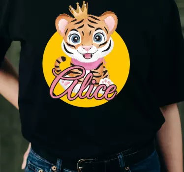 Søt tiger for jente med navn baby t-skjorte - Tenstickers