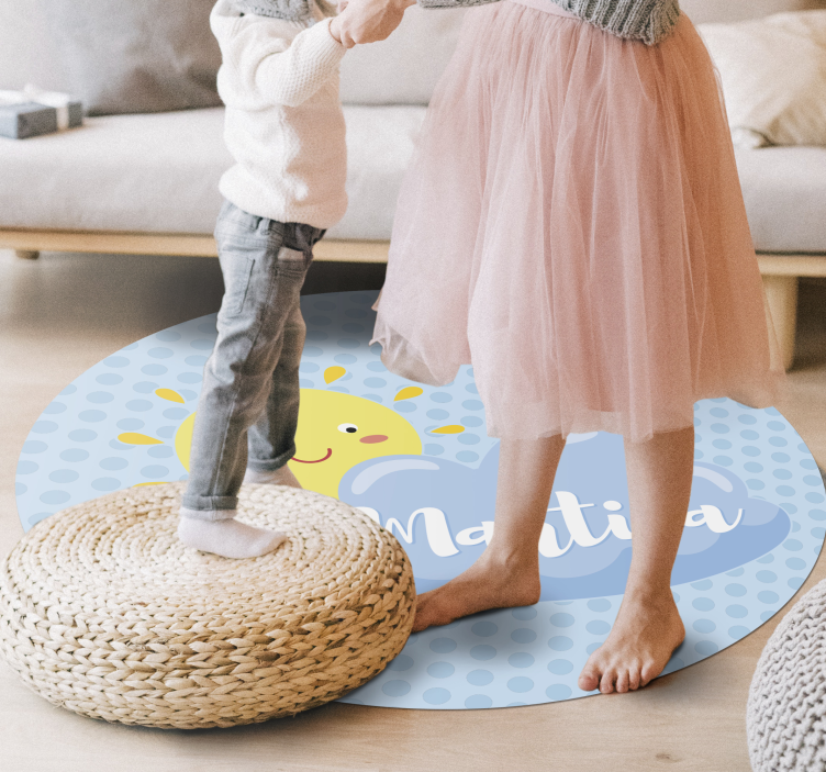 Sol og sky med navn Vinyl teppe flere barn - Tenstickers