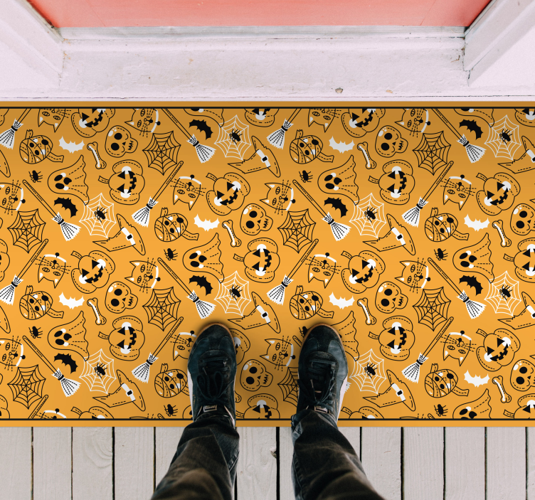 Inneholdt mumier, gresskar og flaggermus vinylteppe - Tenstickers