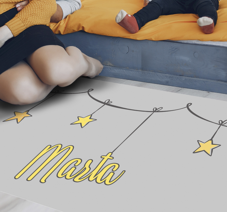 Stjerner med grå bakgrunn og navn barneteppe - Tenstickers